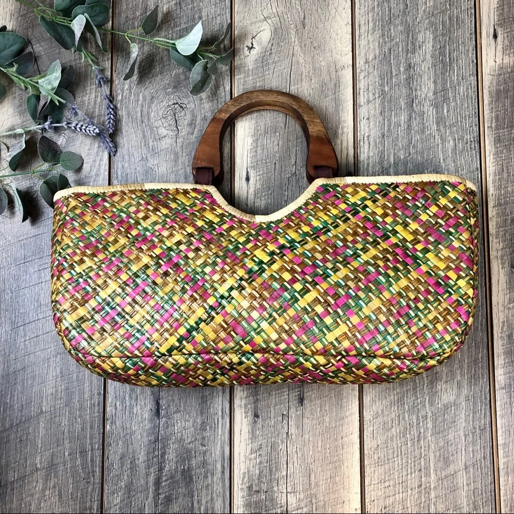 Vintage Wooden Handle Straw Zipper Handbag - Picture 2 of 16